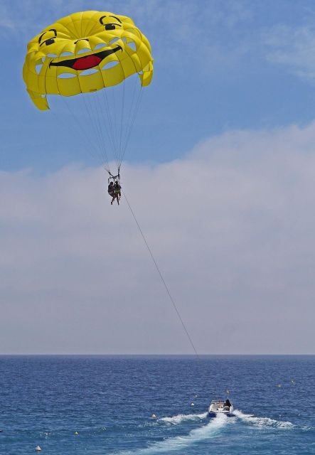 Santorini: Parasailing Flight Experience at Black Beach - Additional Information for Participants