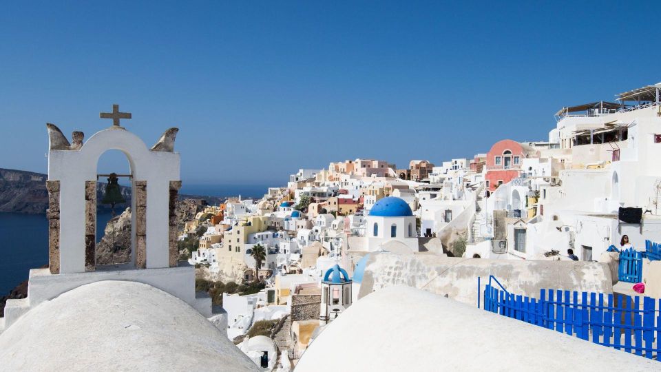 Santorini: Private Tour 3hours Wine N Local Product Tasting - English-Speaking Driver and Flexibility