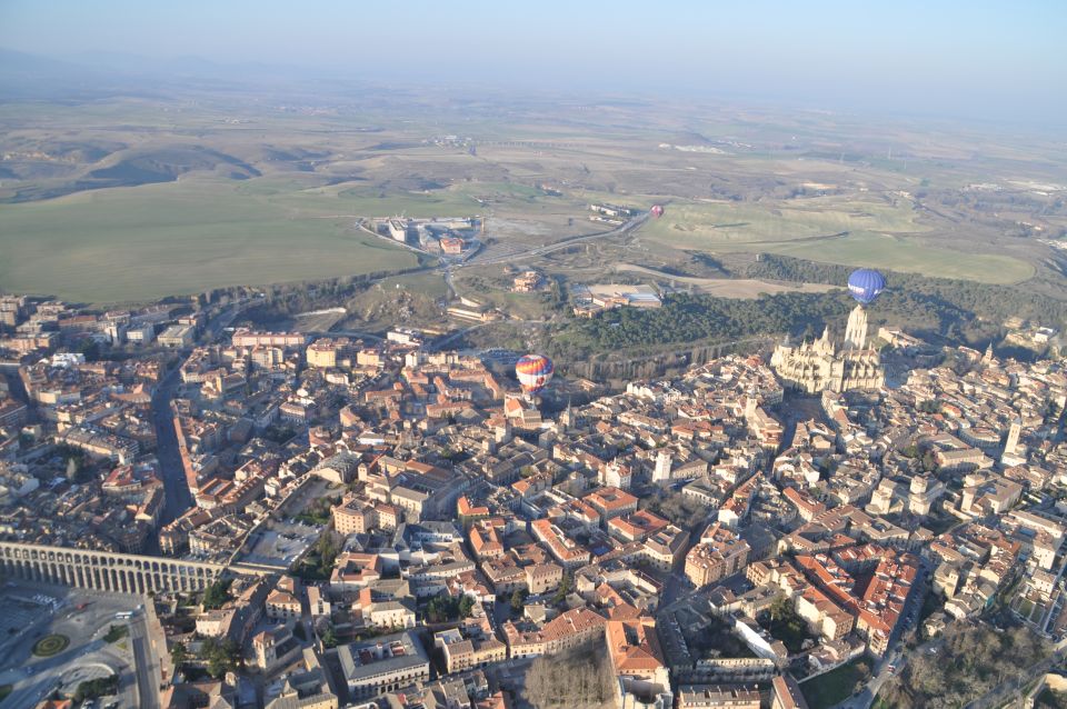 Segovia: Hot Air Balloon Flight With Picnic and Cava - Insights From Customer Reviews