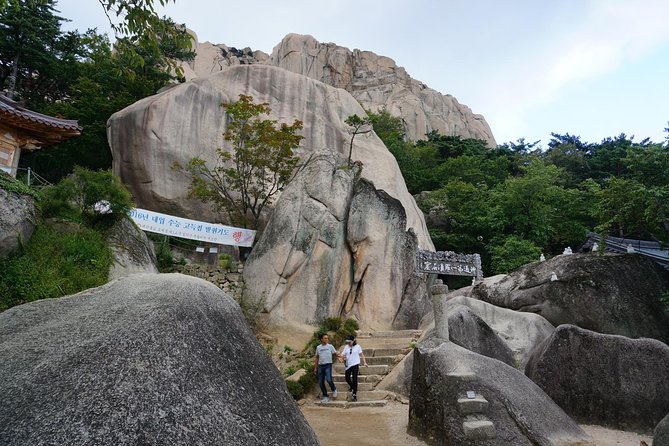 Seoraksan National Park Ulsanbawi Hiking From Seoul - Cancellation and Refund Policy