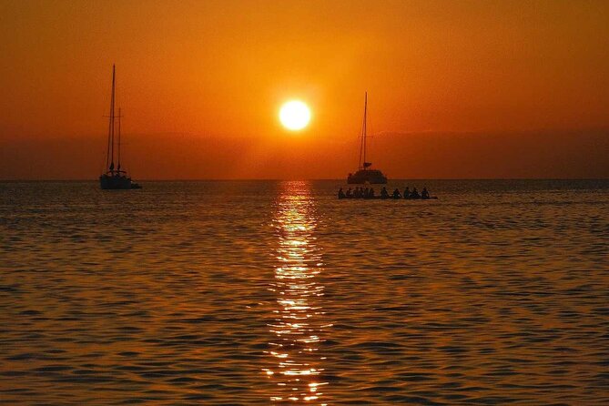 Sunset in Dénia From the Catamaran Mundo Marino - Cancellation Policy