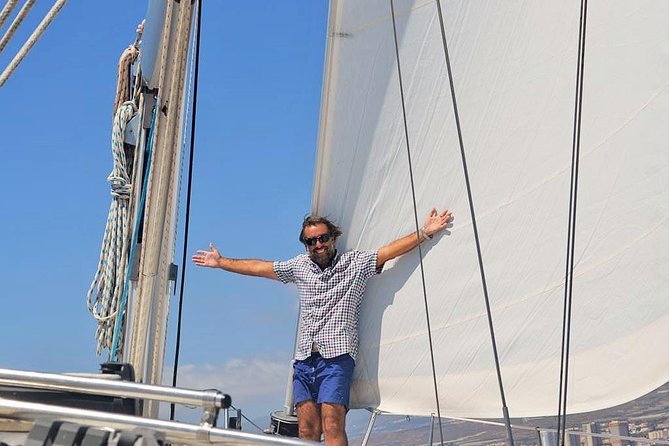 Tenerife 3-Hour Luxury Sailboat Tour With Bath and Food on Board - Common questions