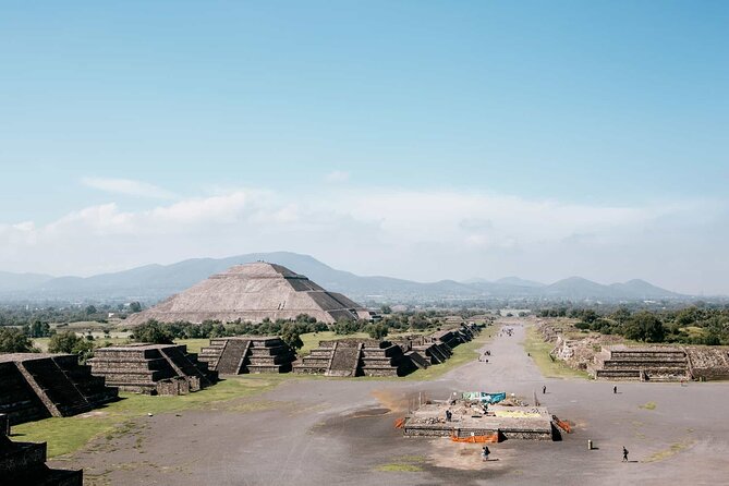 Teotihuacan, Basilica of Guadalupe, Tlatelolco and Tequila Tour - Common questions