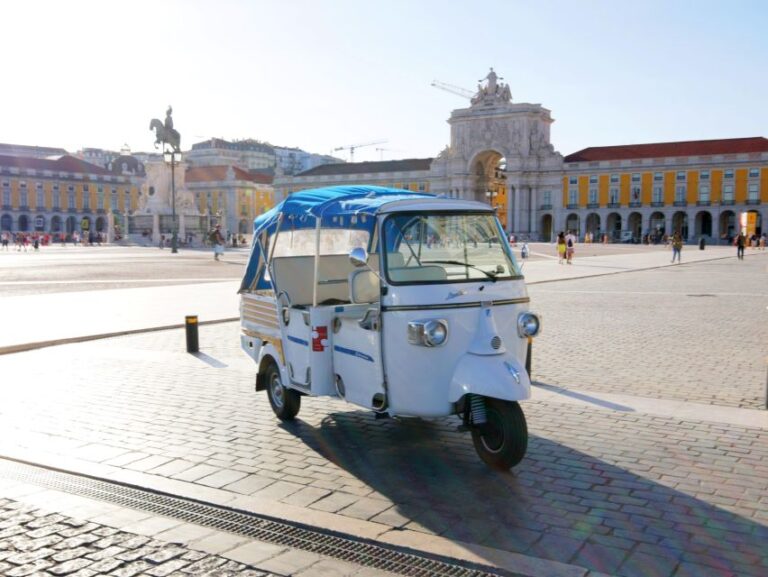 Belém and Historical Tour in Lisbon 4H Private Tuk Tuk Tour