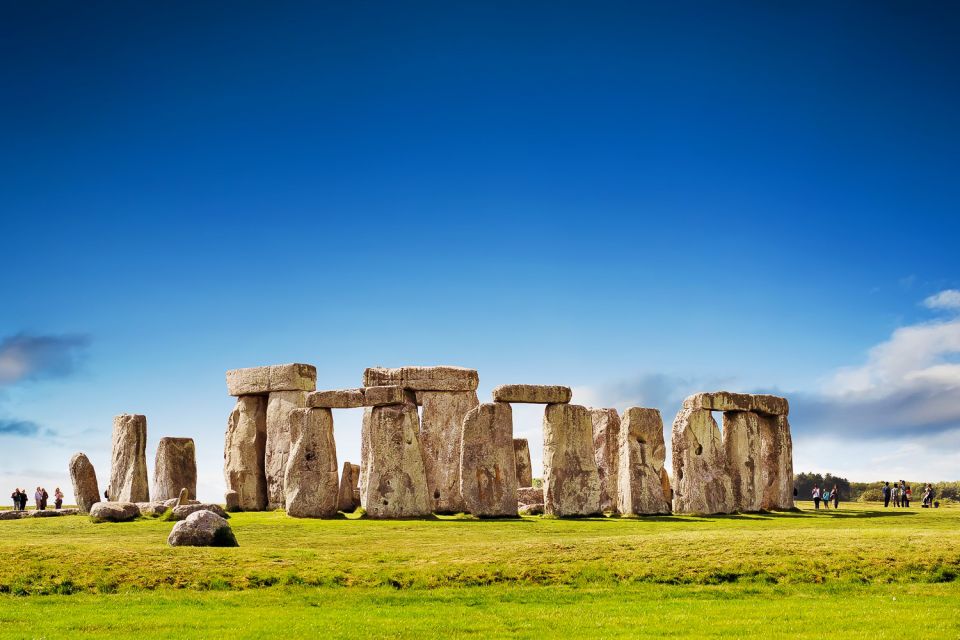 From London: Stonehenge and Bath Day Trip With Secret Site - Secret Location Visit