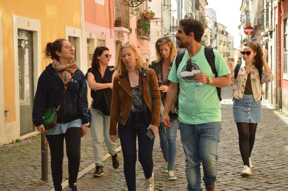 Lisbon: History, Culture, & Current Affairs Walking Tour - Testimonials & Recommendations