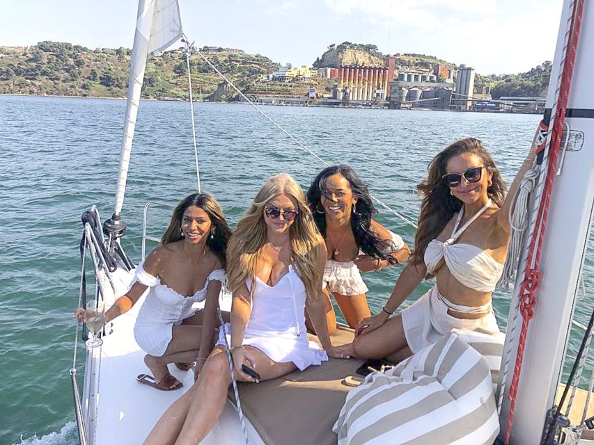 Lisbon: Luxury Private Sailing Boat Cruise on River Tagus - Directions