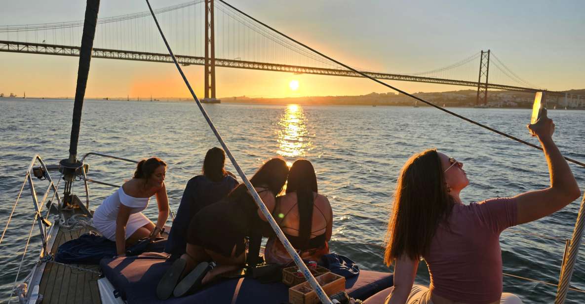 Lisbon: Private Relaxing Sunset 2-Hour Tour - Pricing and Cancellation Policy