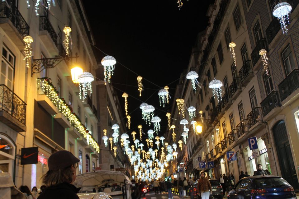 Lisbon'S Christmas Lights Tour 2H - Directions