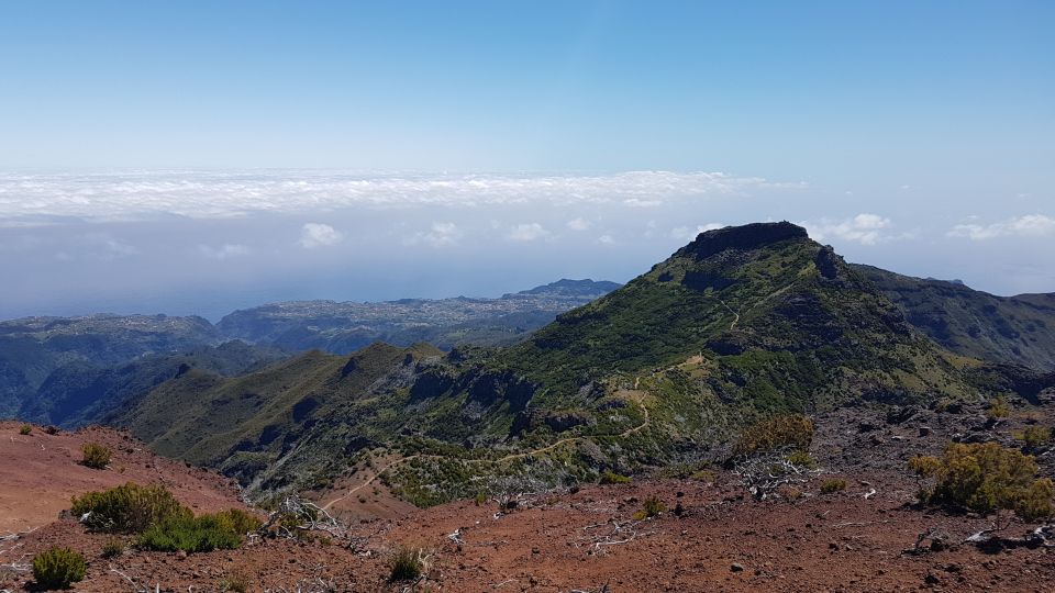 Madeira: Private Guided Pico Areeiro to Pico Ruivo Hike PR1 - Common questions