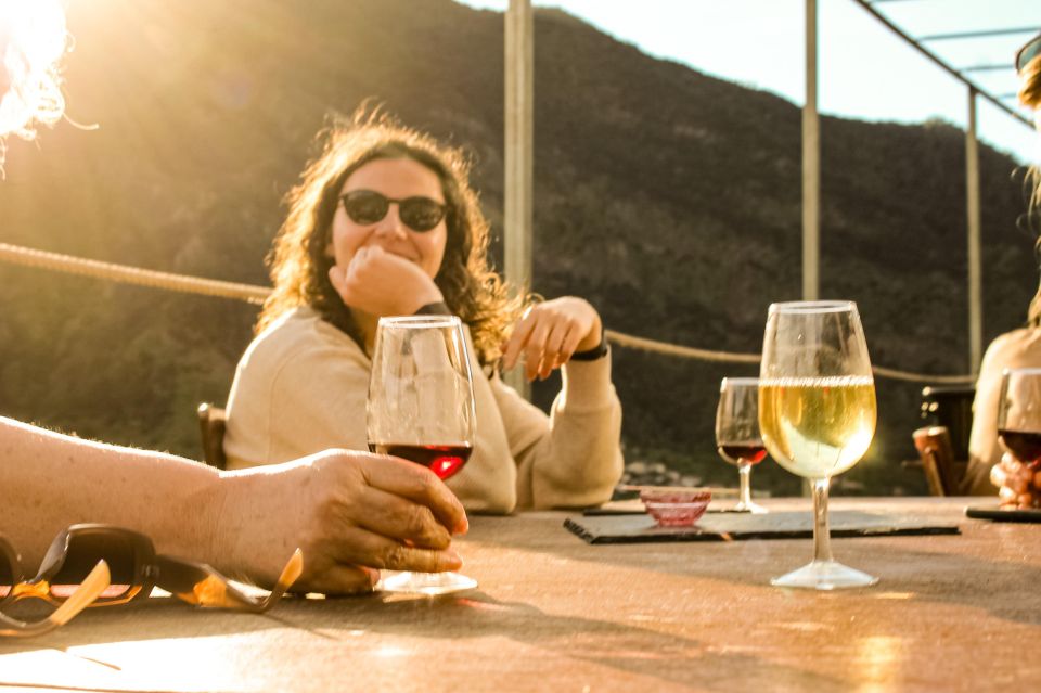 Madeira : Wine&Tapas, Cabo Girão Skywalk 4x4 Jeep Adventure - Directions