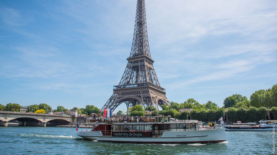 Paris: Champagne Tasting Cruise Departure From Eiffel Tower - Common questions