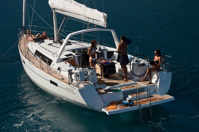 Santorini Caldera Private Sailing Boat Cruise - Customer Reviews and Testimonials