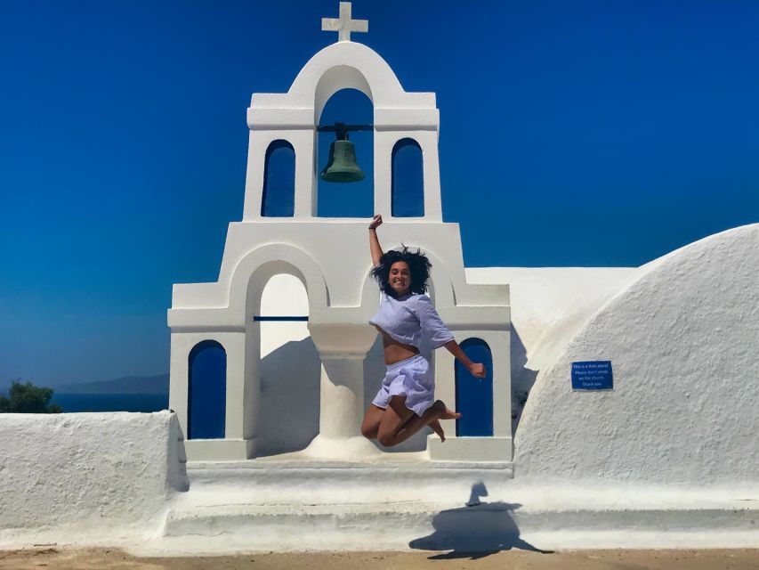 Santorini: Private Photo Tour With Food & Wine Tasting - Common questions