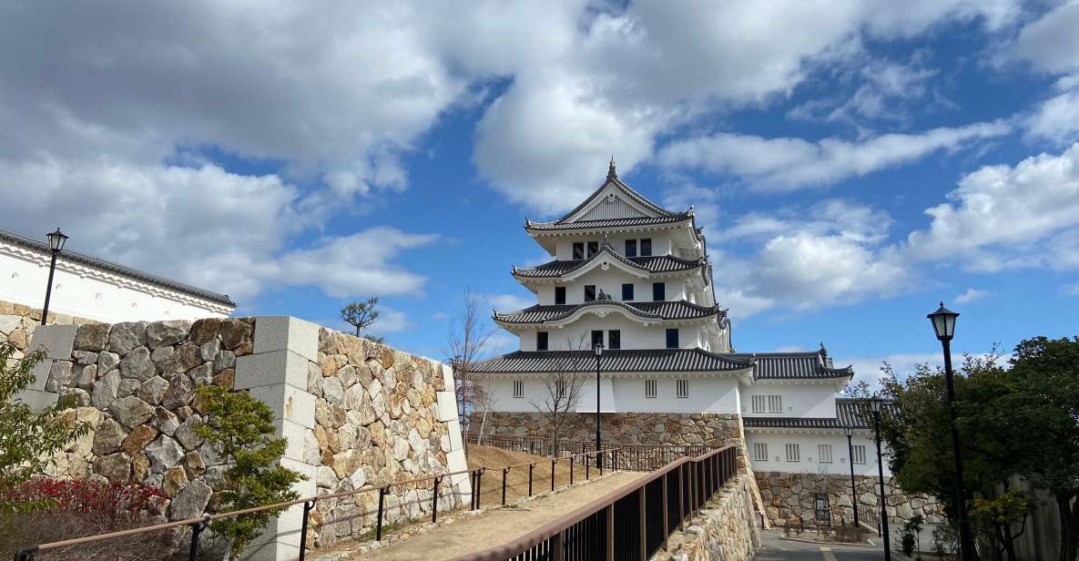 You Feel Good Drunk on ¥1000 in Downtown City Amagasaki Tour - Directions and Meeting Point