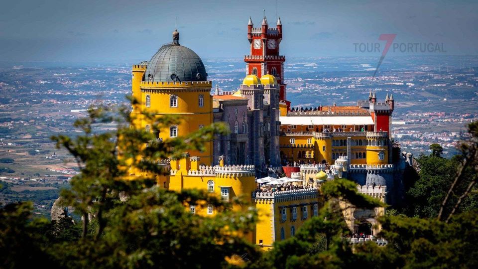 From Lisbon: Pena Palace, Moorish Castle, Regaleira & Sintra - Common questions