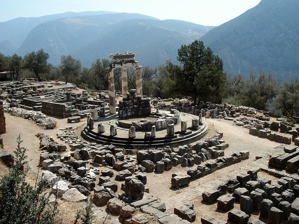 Private Delphi and Thermopylae Full Day Tour From Athens - Common questions