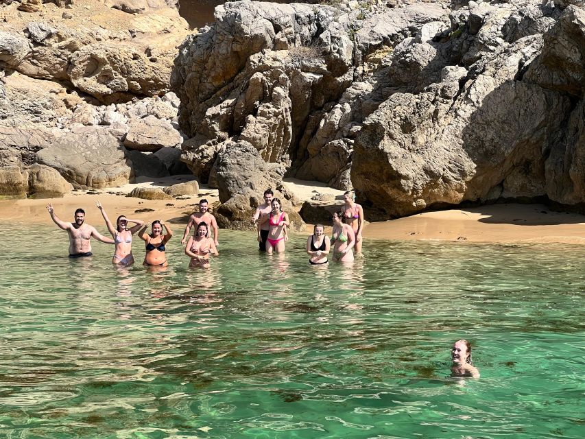 Sesimbra: Private Boat Tour Beaches of Arrábida Natural Park - Common questions