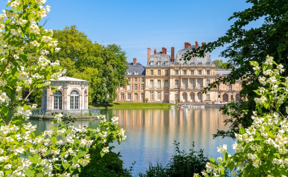 Skip-The-Line Château De Fontainebleau From Paris by Car - Common questions