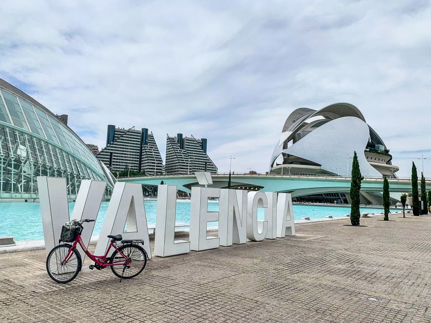 Valencia: City Highlights Guided Bike Tour - Directions