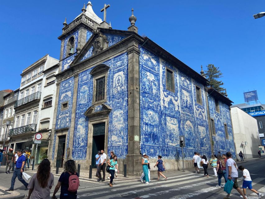 Porto Walking Tour With Private Visit Stock Exchange Palace - Common questions