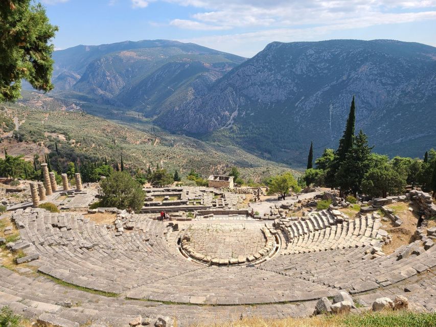 Athens to Delphi Guided Day Tour With Honey Farm & Lunch - Key Points