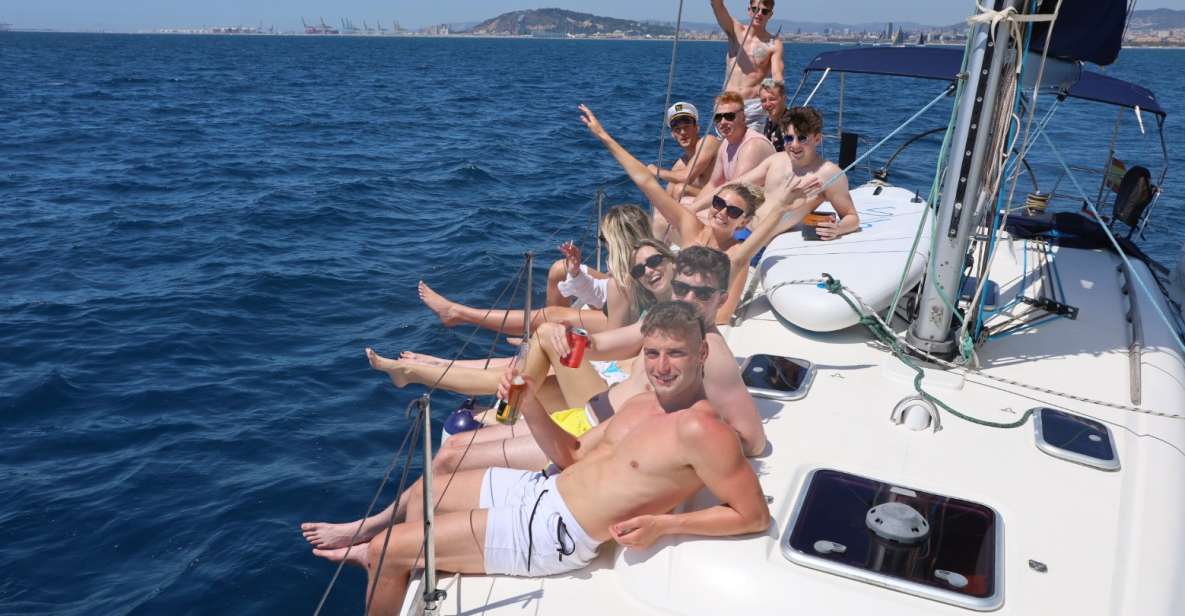Barcelona 2h Private Sailing Tour With Local Skipper - Key Points