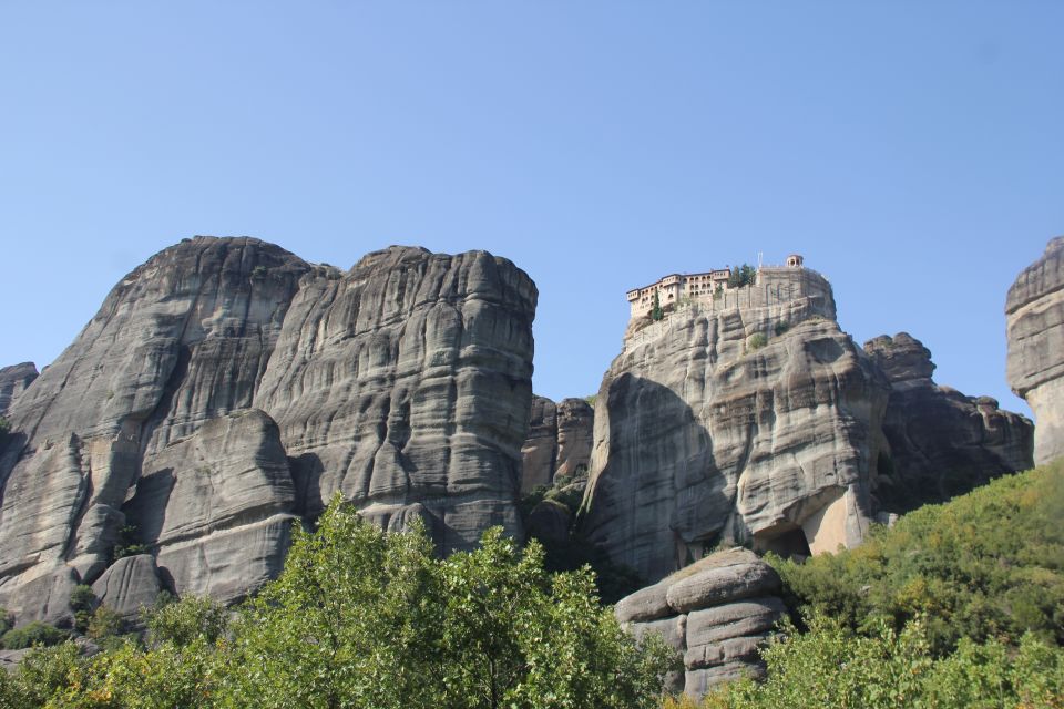 From Athens : Private Full Day Meteora Hike Tour - Key Points