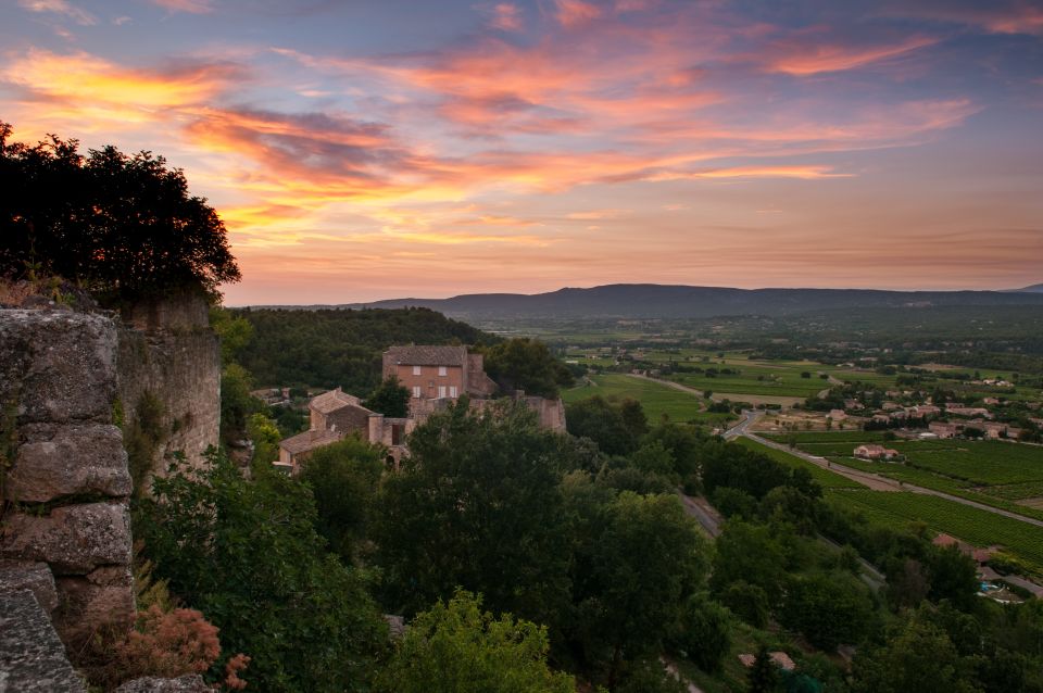 From Avignon: Luberon Villages - Key Points