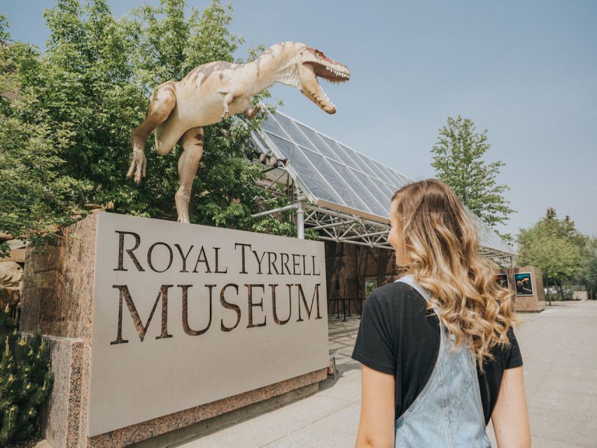From Calgary: Guided Day Tour to Drumheller - Key Points
