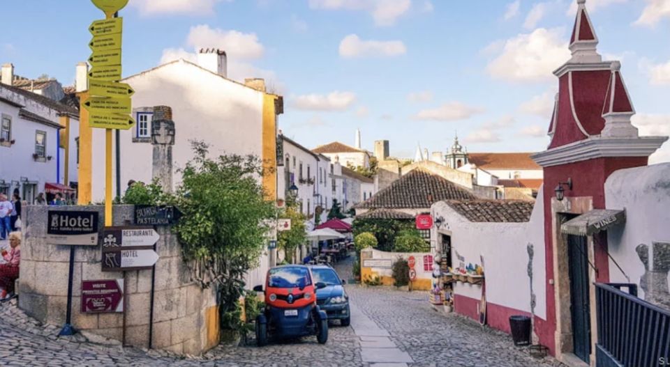 From Lisbon: Private Óbidos, Nazaré & Batalha Monastery Trip - Key Points