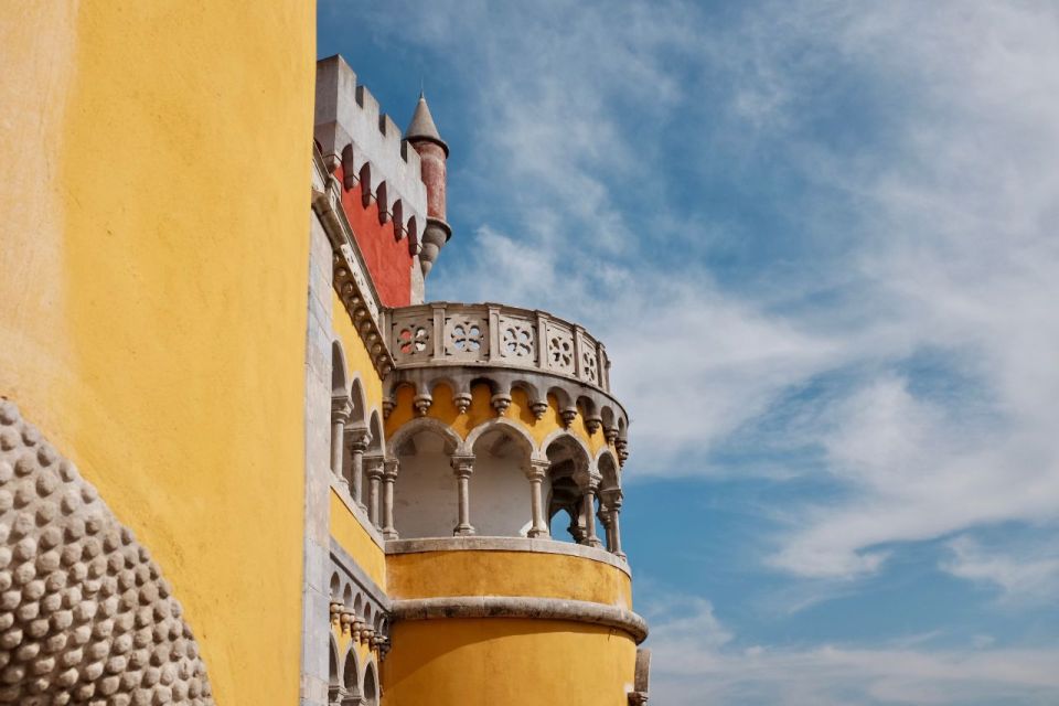 From Lisbon: Private or Shared Van Tour to Sintra & Cascais - Key Points
