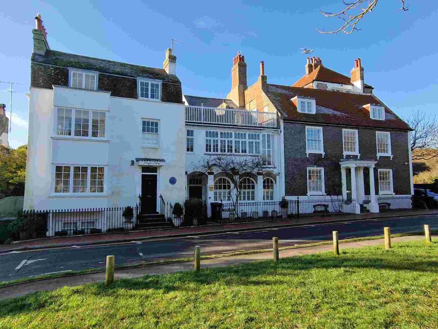 From London: Sussex Villages and White Cliff Guided Tour - Key Points