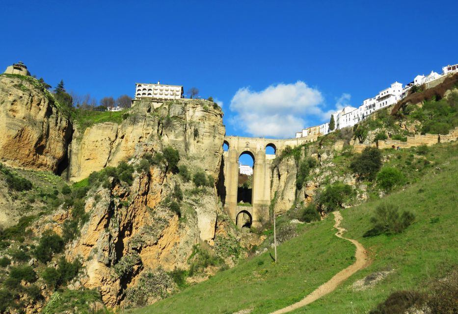 From Seville: Private Day Trip to Ronda and Granada - Key Points