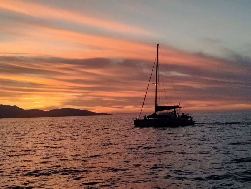 Heraklion: Private Catamaran Dia, Sunset & Appetizers Cruise - Key Points