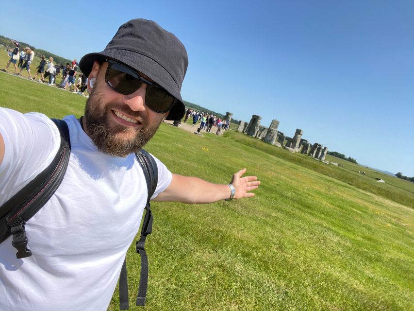Individual Trip to Stonehenge and Salisbury Cathedral - Key Points
