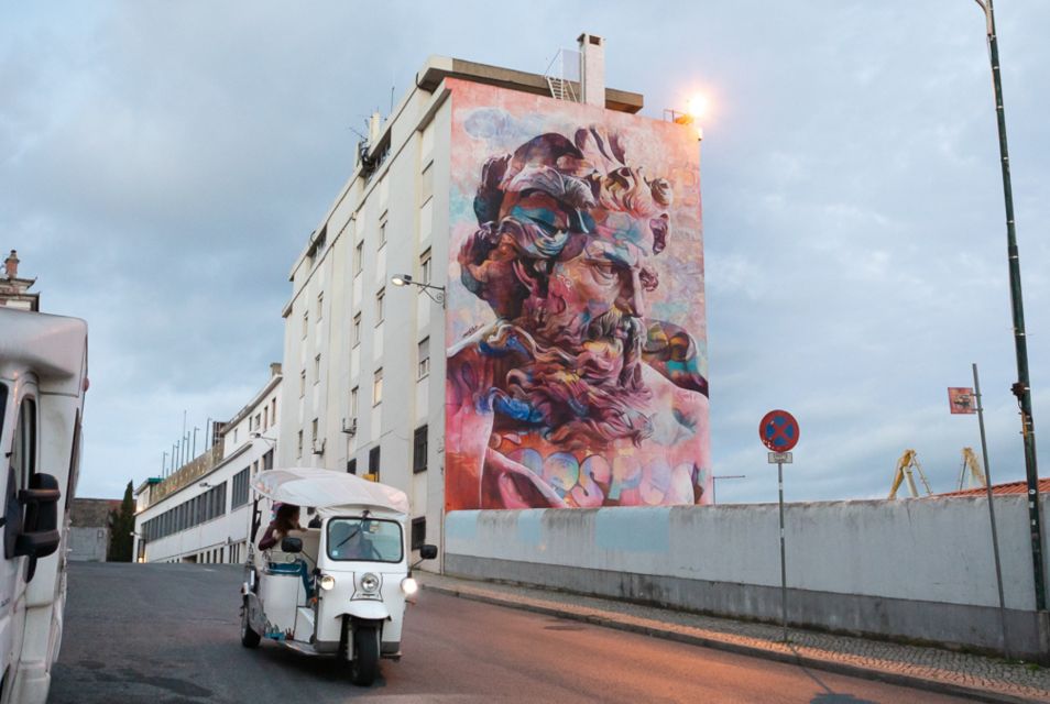 Lisbon: Street Art TukTuk Tour - Key Points