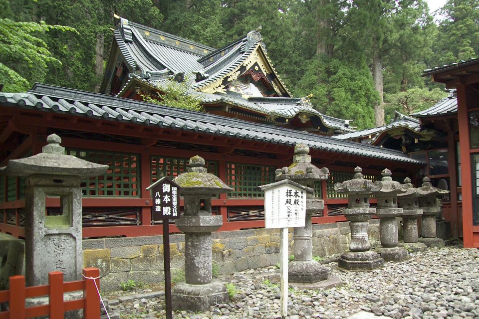 Nikko Audio Guide: Nikko Toshogu, Futarasan Jinja and Nature - Key Points