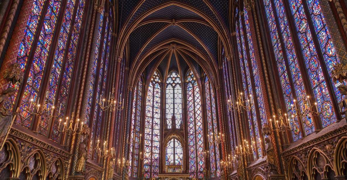 Paris: Sainte Chapelle Guided Tour With Reserved Access - Key Points