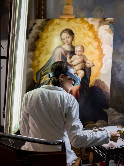 Rome: Art Restoration Experience - Key Points