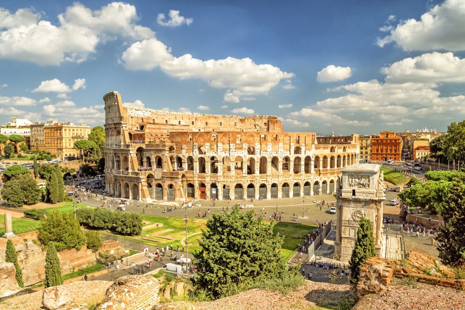 Rome: Colosseum and Forum Private Guided Tour - Key Points