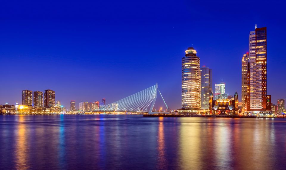 Rotterdam: Walking Tour With Audio Guide on App - Key Points