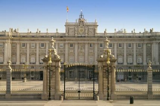 Royal Palace Monolingual Guided Tour - Key Points
