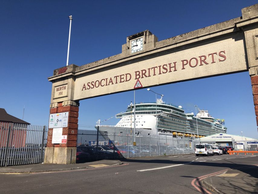 Southampton Port Transfer With Stonehenge Stop-Over Included - Key Points