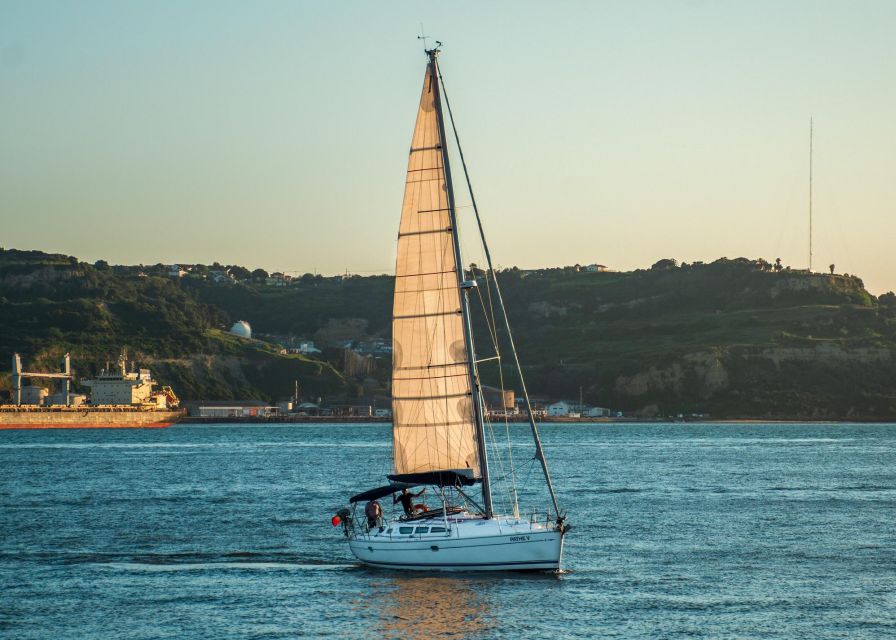 Tagus: Sailboat Private Tour - Key Points