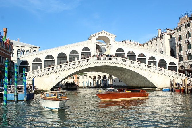 Venice Shared Departure Transfer: Central Venice to Marittima Cruise Port - Key Points