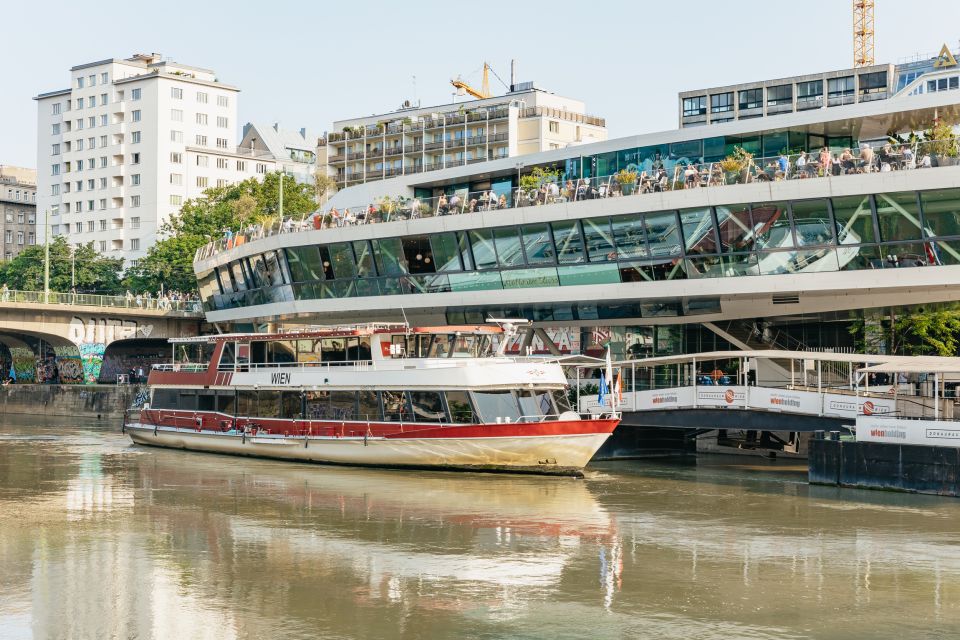 Vienna: 3-Course Evening Dinner Cruise - Key Points