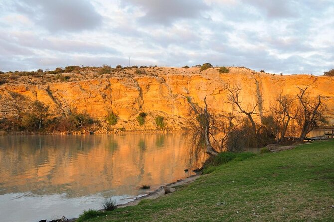 4 Night Murray River Explorer - PS Emmylou - Onshore Excursions and Tours