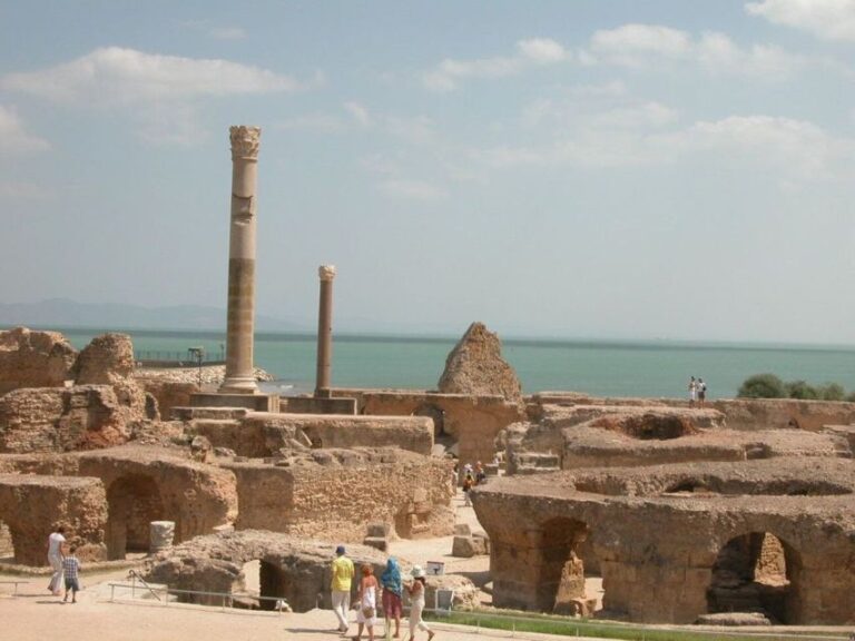 A Full Day Tour of Carthage Sidi Boussaid and Medina of Tuni