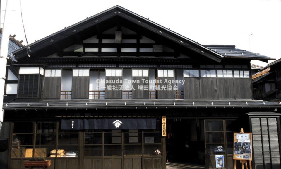 Akita: Masuda Walking Tour With Visits to 3 Mansions - Tour Highlights
